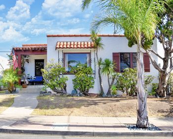 Garrett and Esther Bradt/ William B. Melhorn Spec House #1